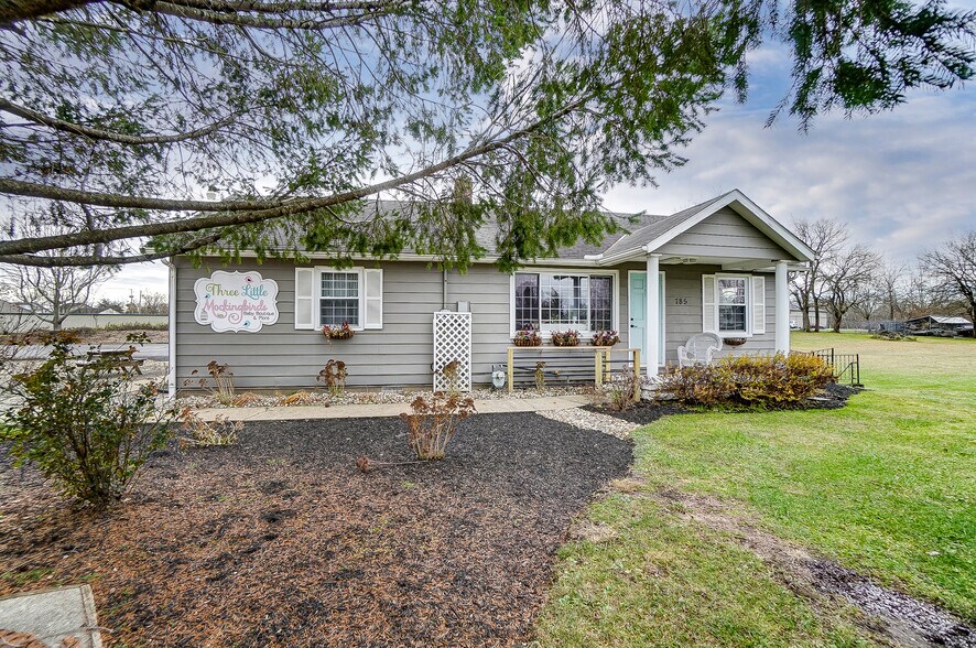 785 Buckeye Ave, Newark, OH 43055