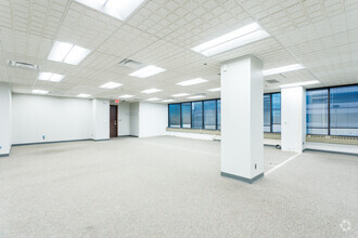 290 Town Center Dr, Dearborn, MI for lease Interior Photo- Image 2 of 2