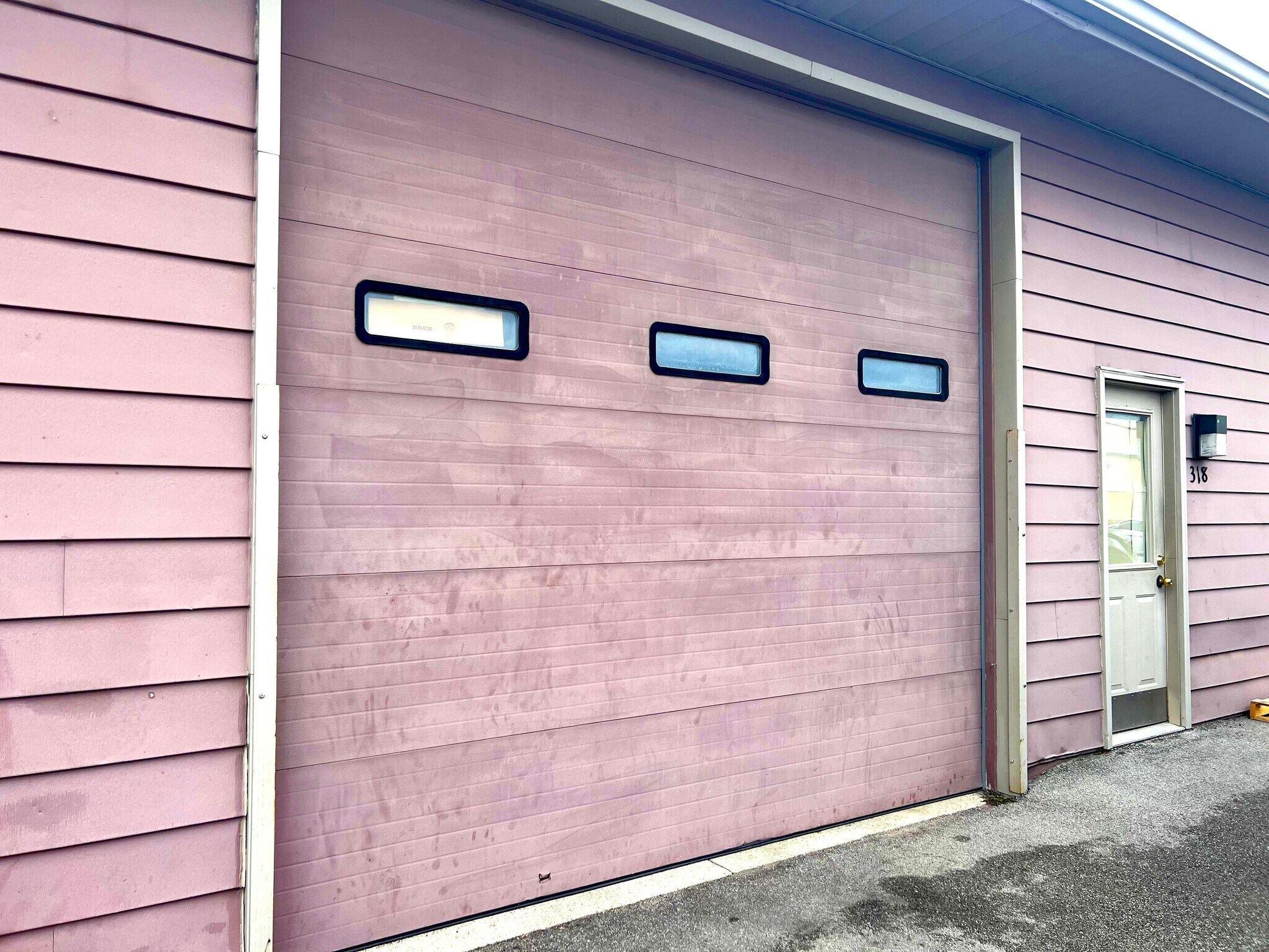 316-330 Stable Dr, Fort Wayne, IN for sale Building Photo- Image 1 of 1