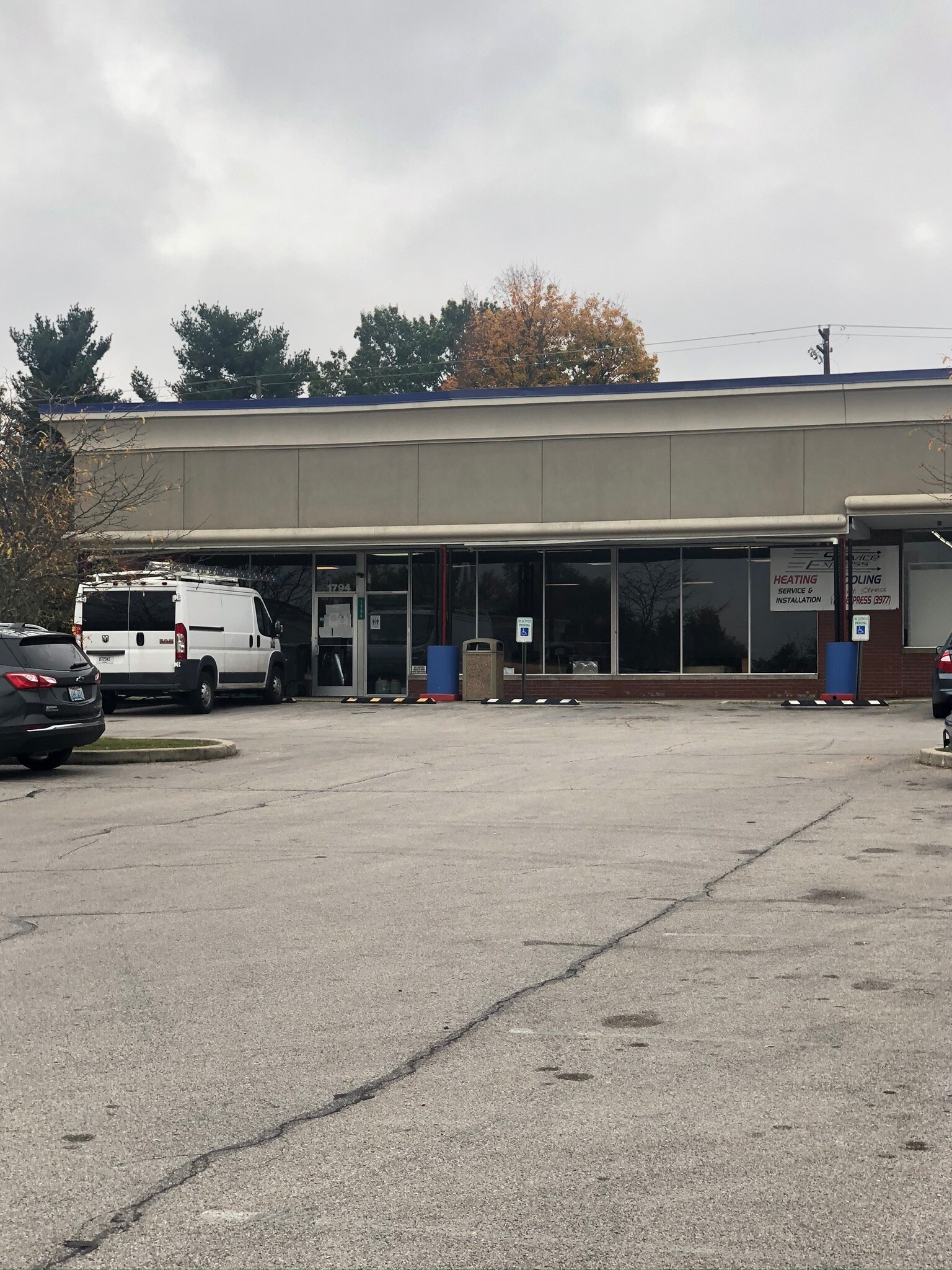 17841820 Bryan Station Rd, Lexington, KY 40505 Hi Acres Shopping