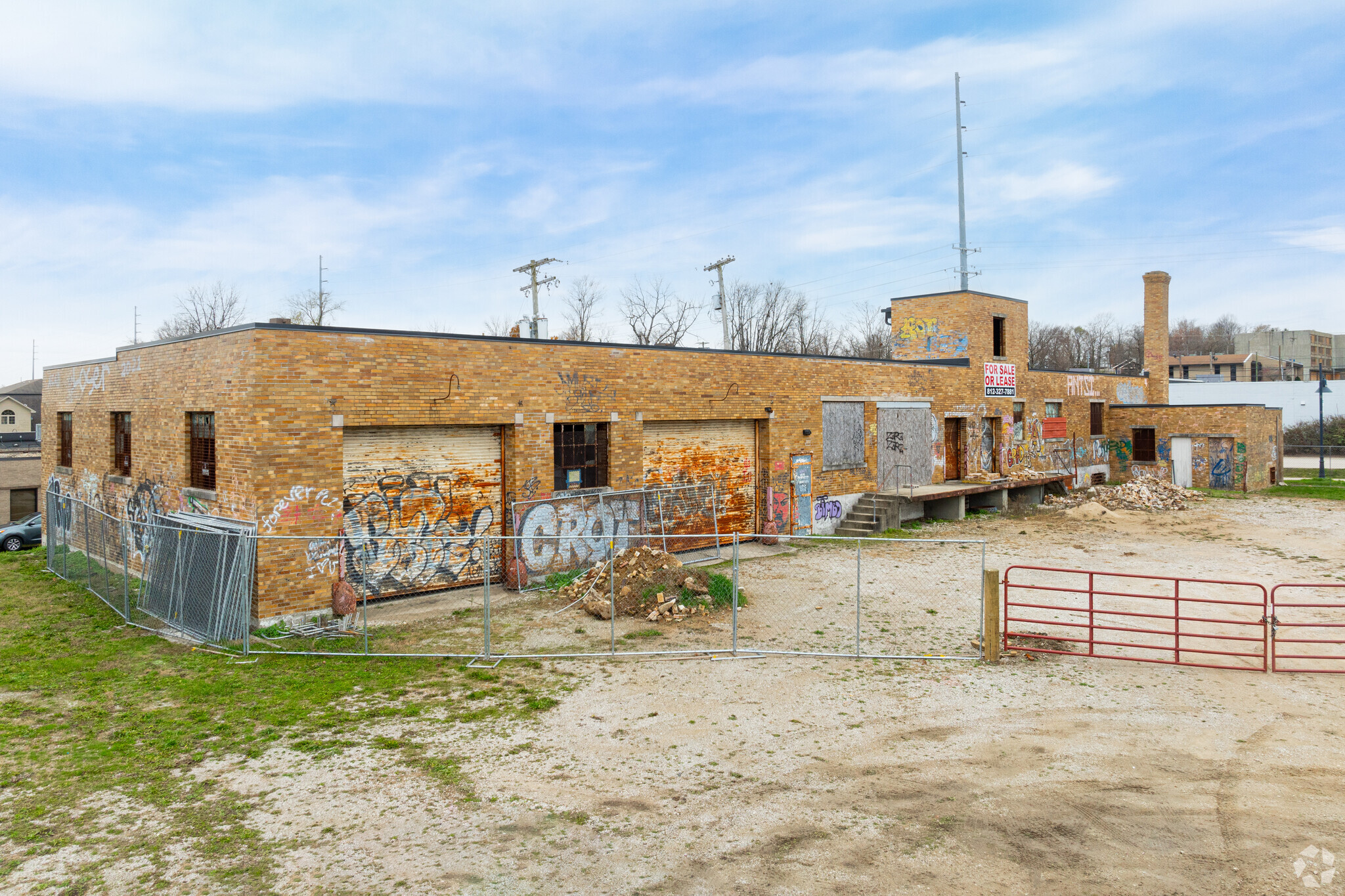 229 W 1st St, Bloomington, IN for lease Building Photo- Image 1 of 35