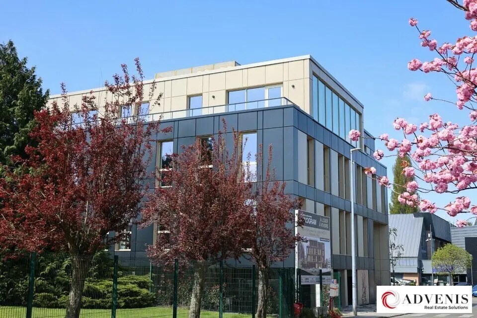 Vente Bureaux 120 m² à 235 m² - Photo 1
