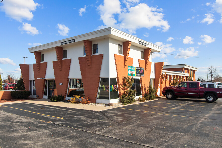 2600 N Richmond St, Appleton, WI for lease - Building Photo - Image 1 of 6