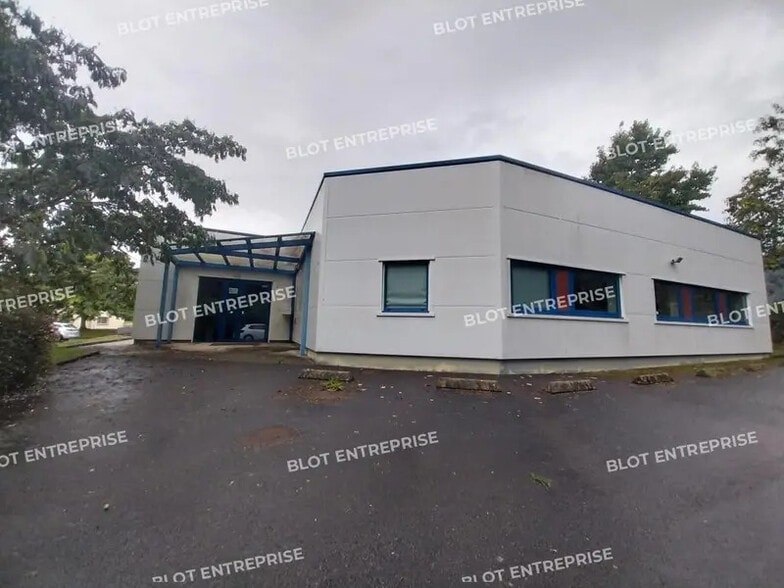 Office in Quimper for lease - Building Photo - Image 1 of 7