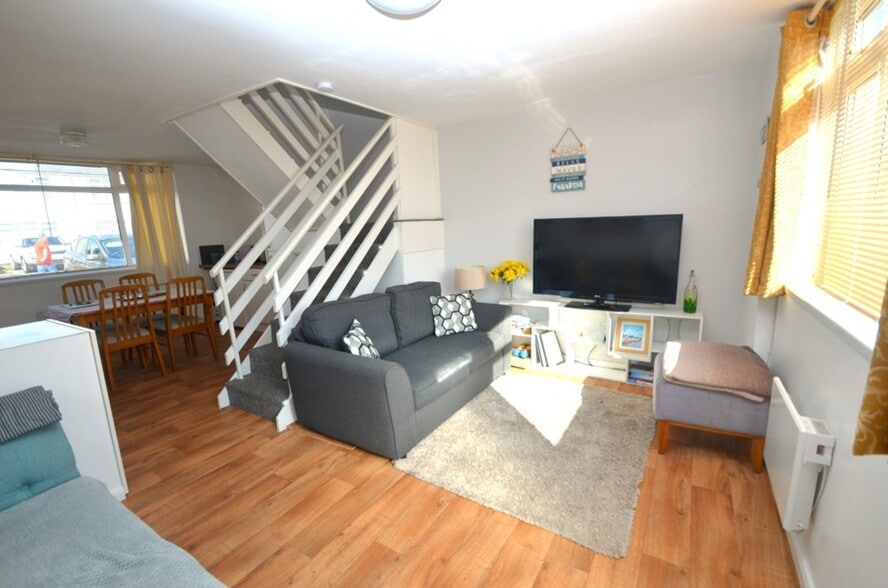 Warren Road, Dawlish Warren park, Dawlish for sale - Building Photo - Image 2 of 8