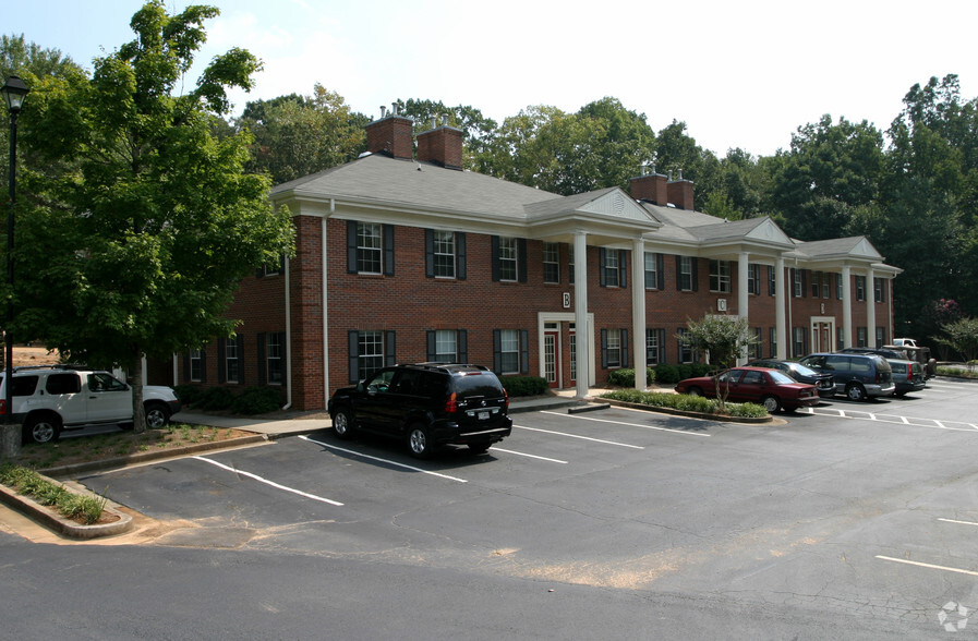 425 E Crossville Rd, Roswell, GA for sale - Building Photo - Image 2 of 74