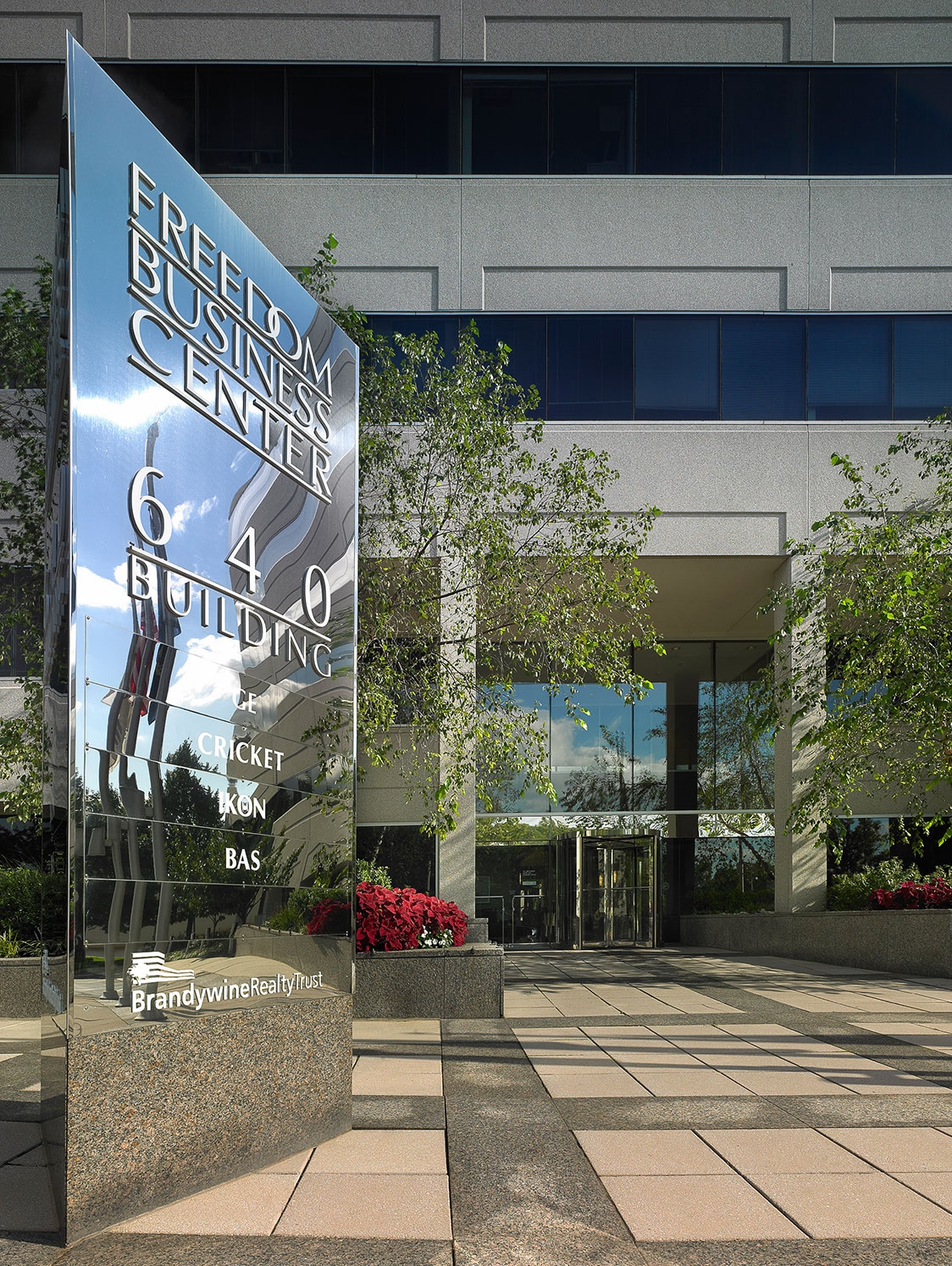 610 Freedom Business Ctr Dr, King Of Prussia, PA for lease Building Photo- Image 1 of 7