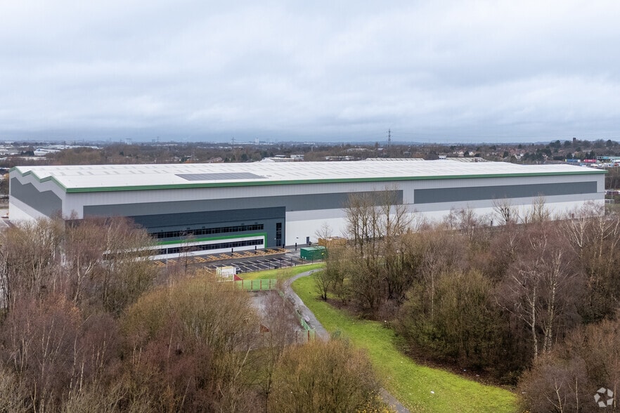 Reservoir Pl, Walsall for lease - Primary Photo - Image 1 of 2