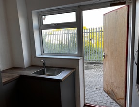 Brunel Dr, Newark for lease Interior Photo- Image 2 of 2