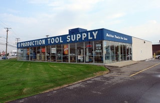 29710 Groesbeck Hwy, Roseville MI - Warehouse