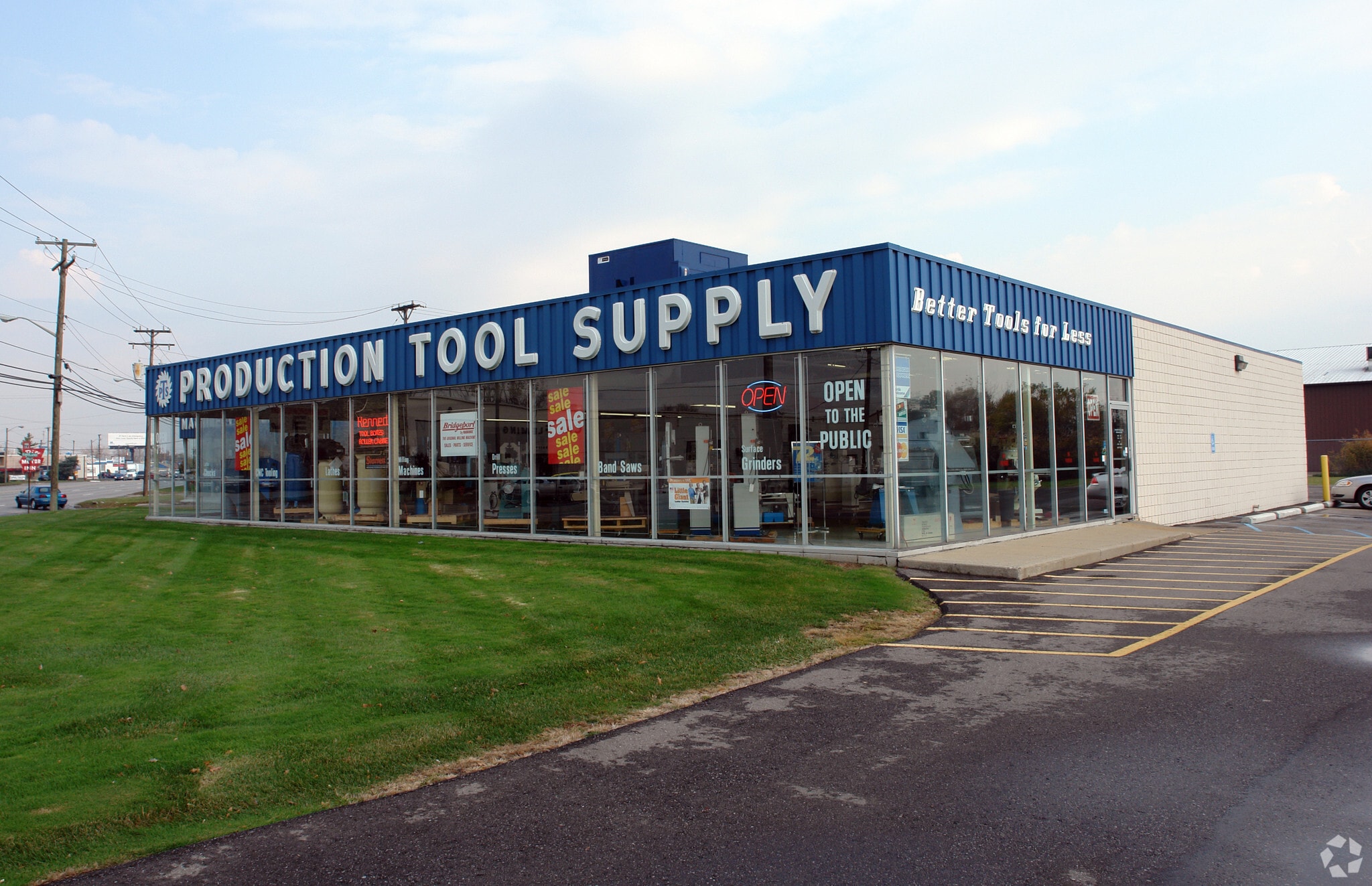 29710 Groesbeck Hwy, Roseville, MI for lease Building Photo- Image 1 of 6