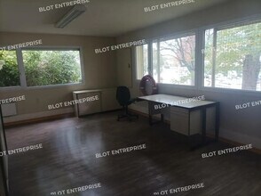 Flex in Orvault for sale Interior Photo- Image 2 of 7