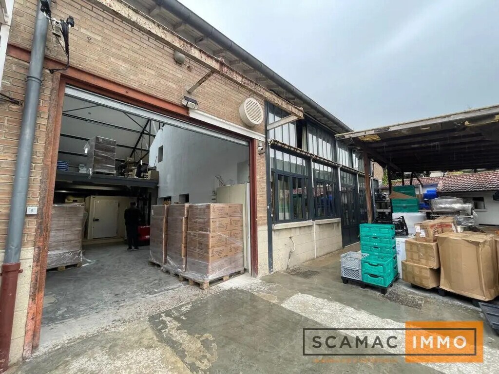 Vente Bureaux 52 m² à 375 m² - Photo 1