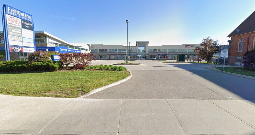 2247 Rymal Rd E, Hamilton, ON for lease - Primary Photo - Image 1 of 1