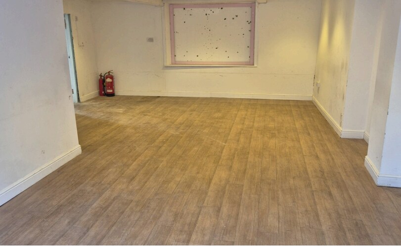 11A Town St, Yeadon for lease Interior Photo- Image 1 of 1