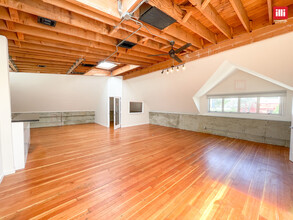 844 N La Brea Ave, Los Angeles, CA for lease Interior Photo- Image 2 of 9