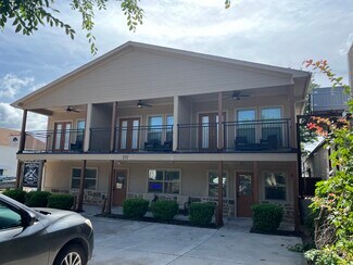 More details for 212 N Oak St, Roanoke, TX - Office, Retail for Lease