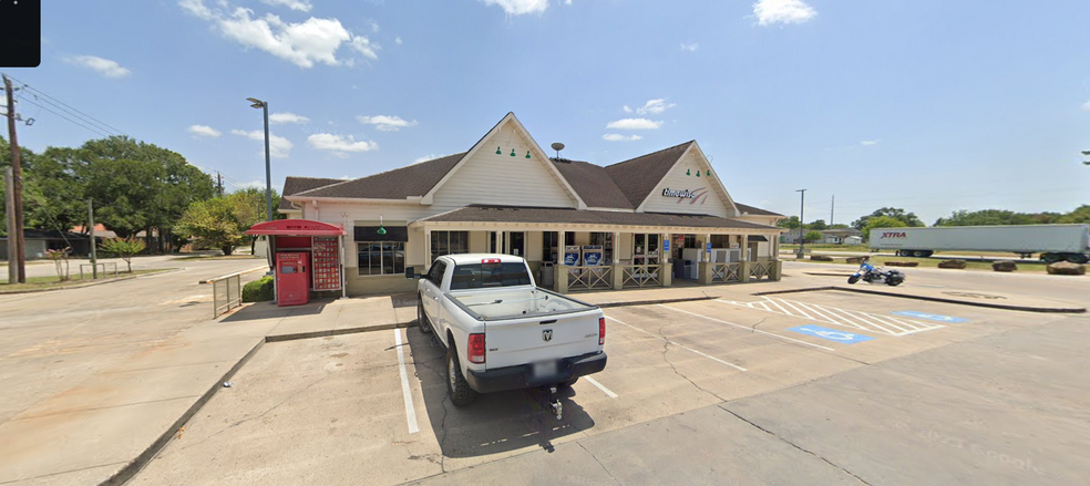 955 90a Hwy, East Bernard, TX for lease - Primary Photo - Image 1 of 3