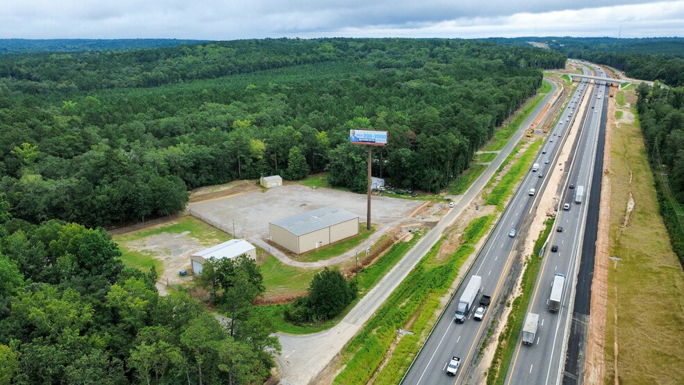 204 Creeks Edge Ln, Swansea, SC for lease - Building Photo - Image 3 of 7