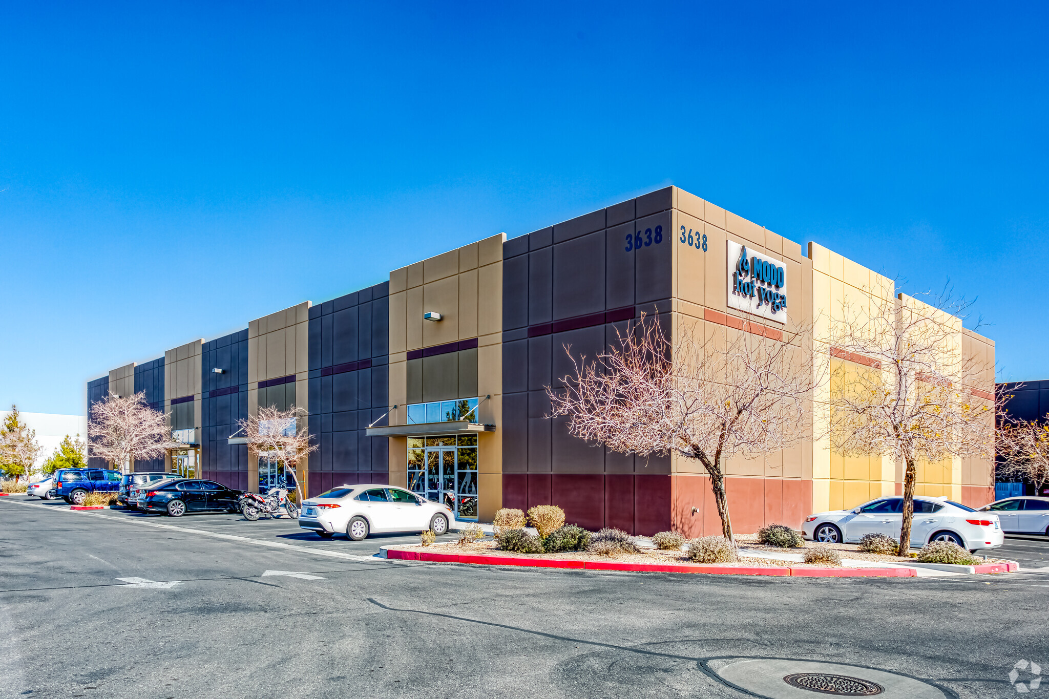 3638 E Sunset Rd, Las Vegas, NV for lease Building Photo- Image 1 of 10