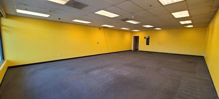 3830-3860 River Rd N, Keizer, OR for lease Building Photo- Image 2 of 5