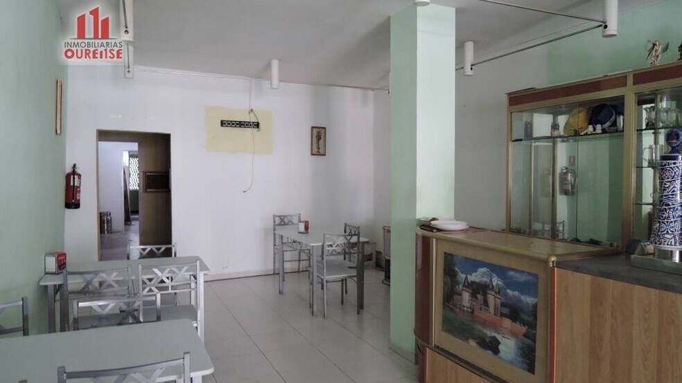 Retail in Ourense for lease - Building Photo - Image 2 of 5