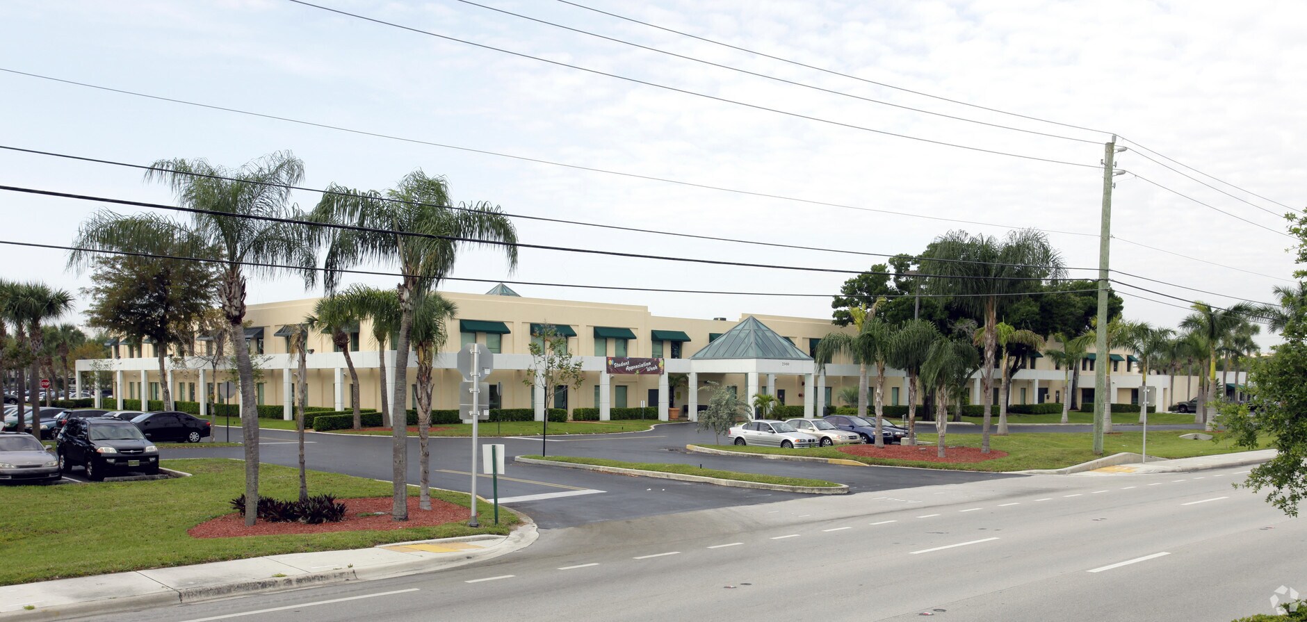 2000 W Commercial Blvd, Fort Lauderdale, FL 33309 City College