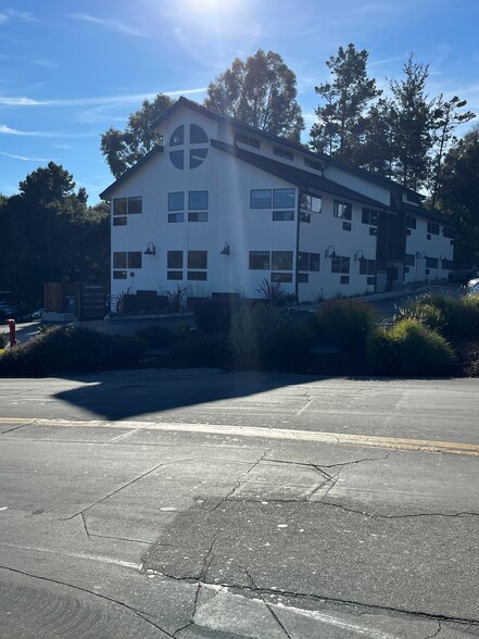 335 Spreckels Dr, Aptos, CA for lease - Building Photo - Image 2 of 6