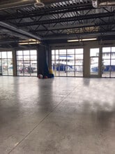 2284-2360 W Commodore Way, Seattle, WA for lease Interior Photo- Image 2 of 3