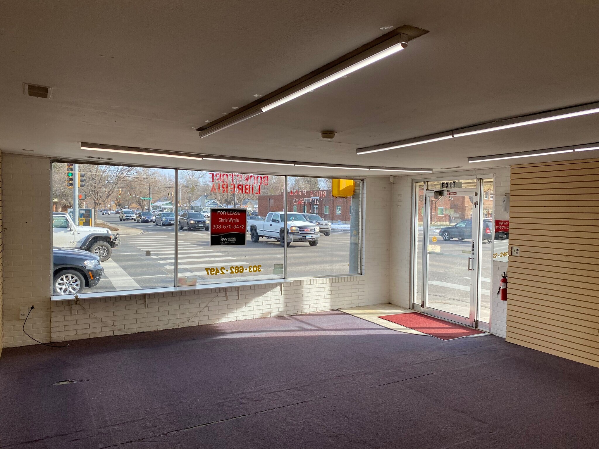 901 W Main St - buqrcol