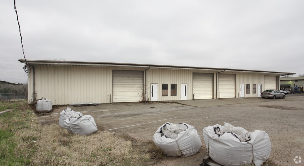 1511 Brandi Ln, Round Rock, TX for lease - Building Photo - Image 2 of 10