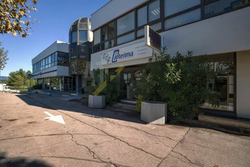 Office in Antibes for lease - Building Photo - Image 1 of 9