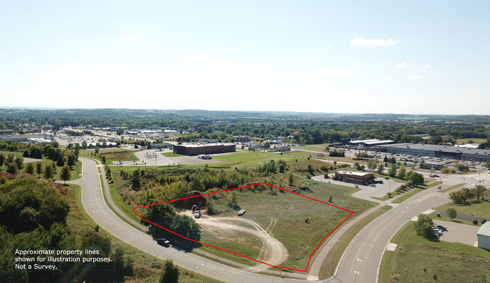 2341 Truax Blvd, Eau Claire, WI for lease - Aerial - Image 1 of 3