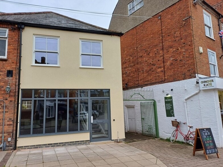 2 Roman Way, Market Harborough for lease - Building Photo - Image 1 of 1