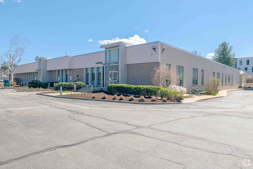 4 Hartwell Pl, Lexington, MA for sale - Primary Photo - Image 1 of 1