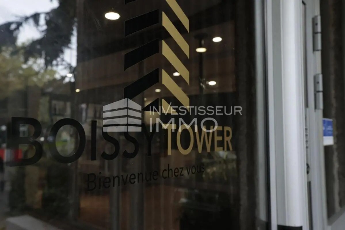 Office in Bonneuil-sur-Marne for lease Building Photo- Image 1 of 5