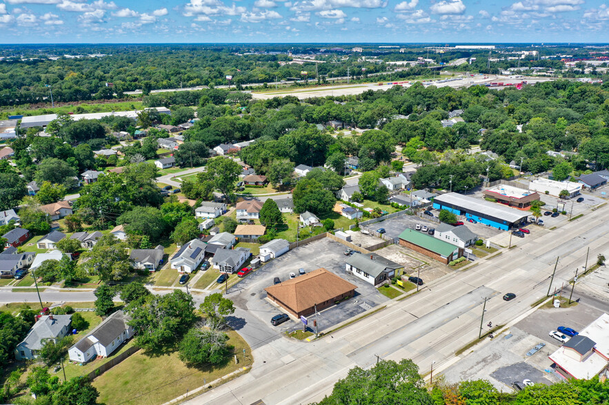 3835 Rivers Ave, North Charleston, SC for sale - Building Photo - Image 1 of 14