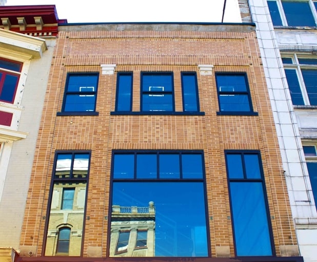 806 W Hamilton St, Allentown, PA for lease - Primary Photo - Image 1 of 3