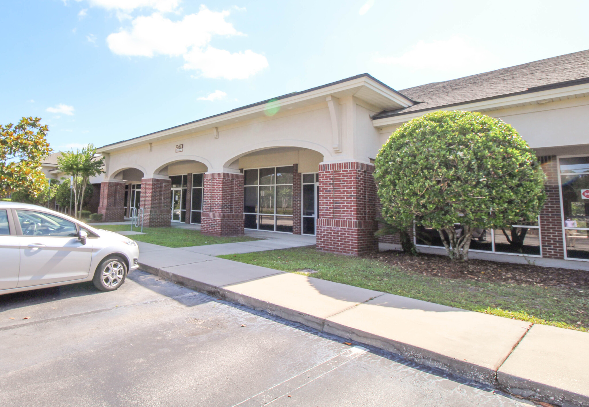 2511 Saint Johns Bluff Rd S, Jacksonville, FL for lease Building Photo- Image 1 of 10