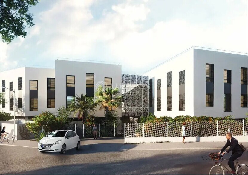 Office in Saint-Jean-de-Védas for sale - Building Photo - Image 2 of 4