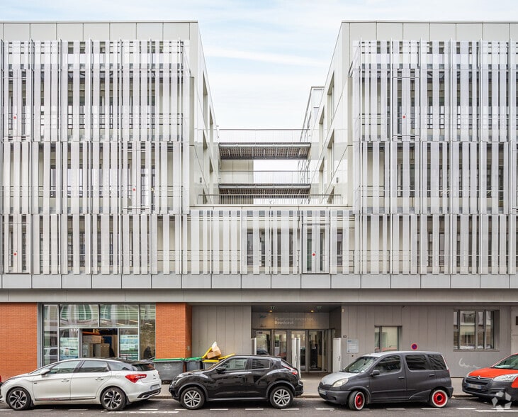 130 Rue De Lourmel, Paris for lease - Building Photo - Image 2 of 7