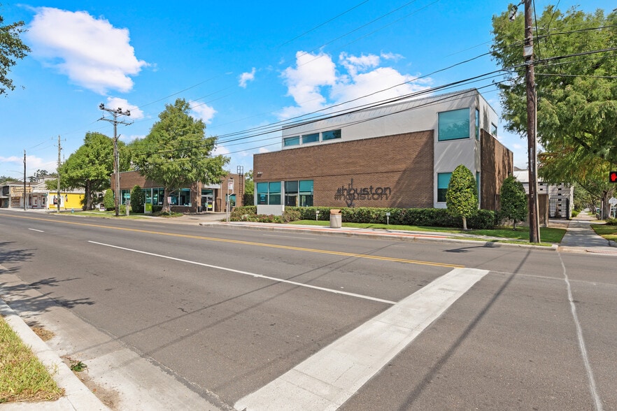 1800 Westheimer Rd, Houston, TX for lease - Building Photo - Image 2 of 9