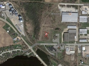 1 Highland Dr, Oconto Falls, WI - AERIAL map view