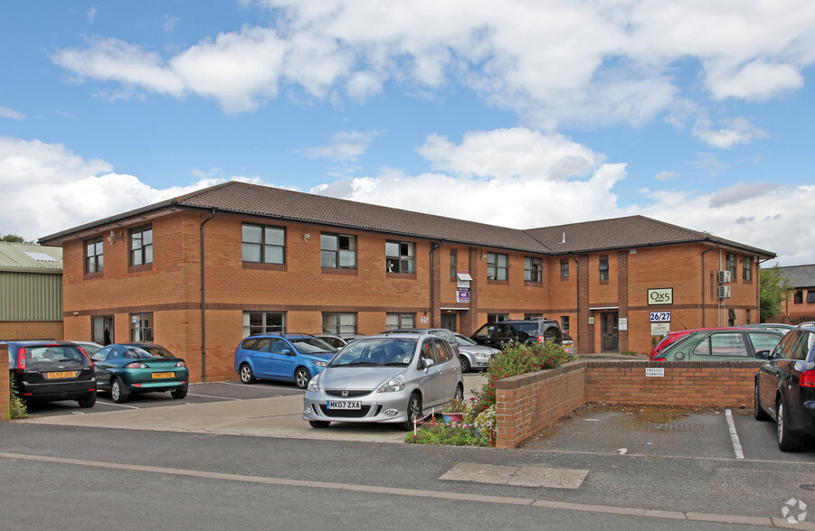 25 Bankside, Kidlington for lease - Primary Photo - Image 1 of 7