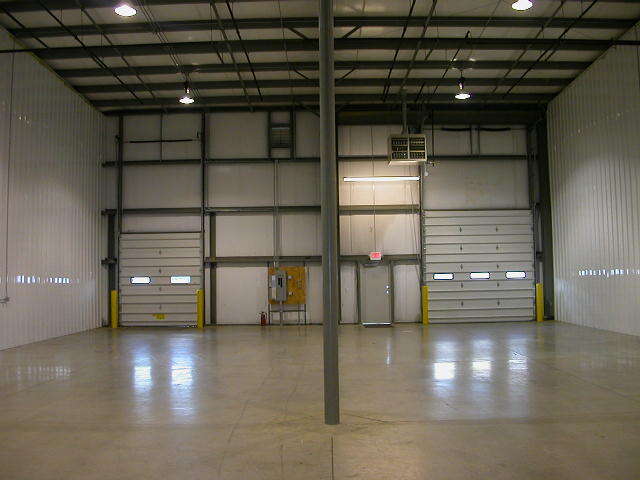 6750-6770 Commerce Court Dr, Blacklick, OH for lease - Building Photo - Image 2 of 9