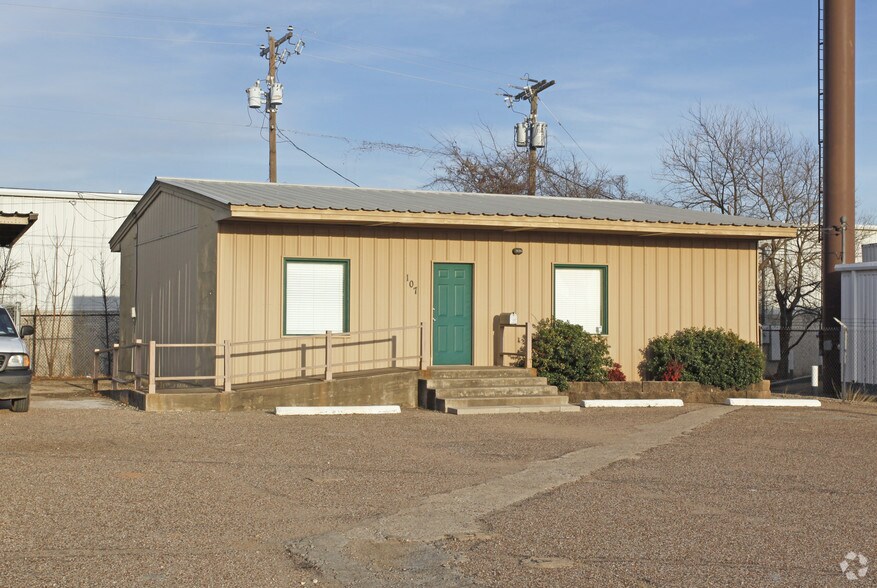 107 Topeka Dr, Woodway, TX for sale - Primary Photo - Image 1 of 1