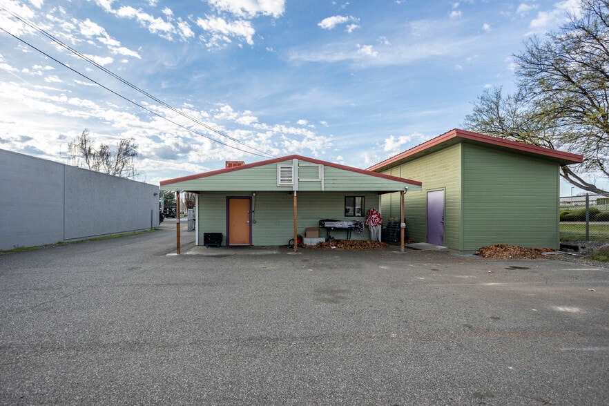 608 Williams Blvd, Richland, WA for sale - Building Photo - Image 1 of 1