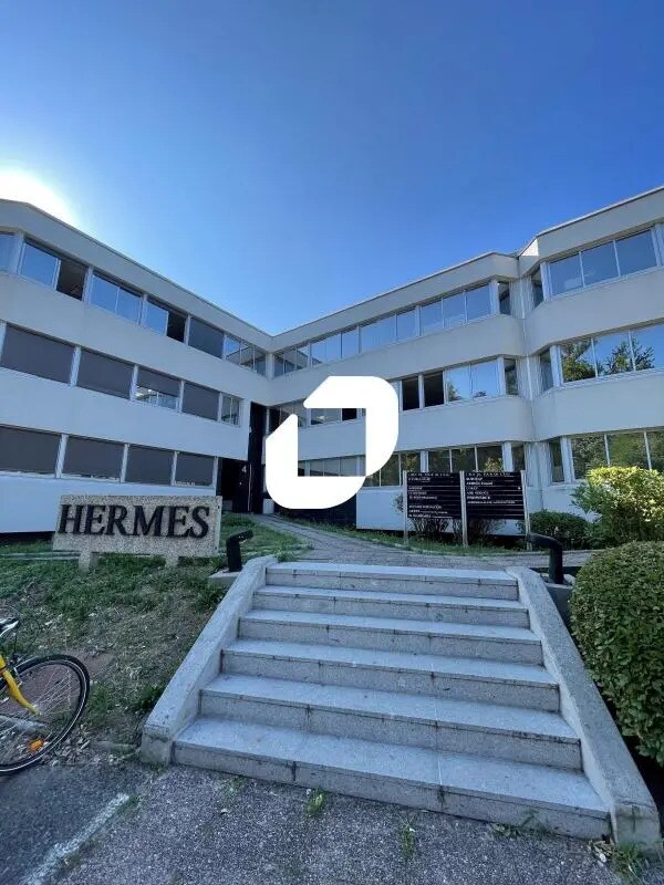 Office in SAINT-MARTIN-D'HERES for lease Building Photo- Image 1 of 9