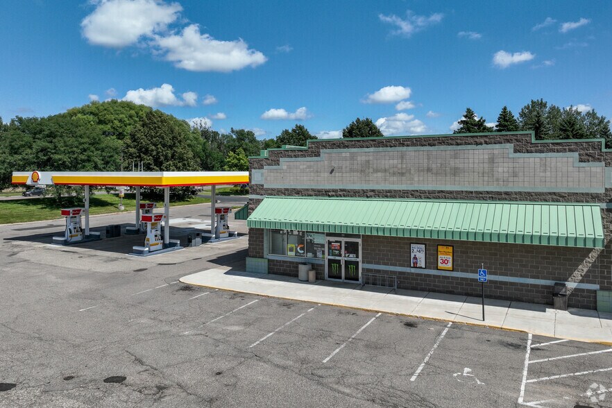 14050 Pilot Knob Rd, Apple Valley, MN for lease - Building Photo - Image 2 of 7