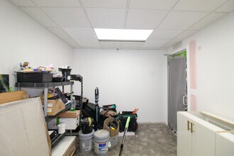 27621 Warren Rd, Garden City, MI for lease Interior Photo- Image 2 of 2